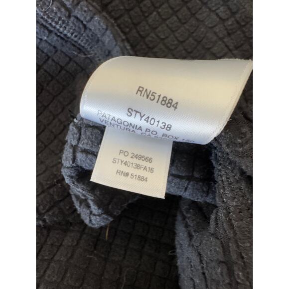 PATAGONIA  Womens's R1 Full-Zip Jacket Style 40138 Black - Picture 9 of 9